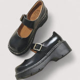 Luna - Sandália Chic e Equilibrada