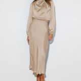 Maristela | Vestido Maxi de Cetim de Luxo