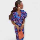 Vanessa - Vestido elegante com decote em V