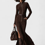 Amália | Vestido largo castanho com cinto